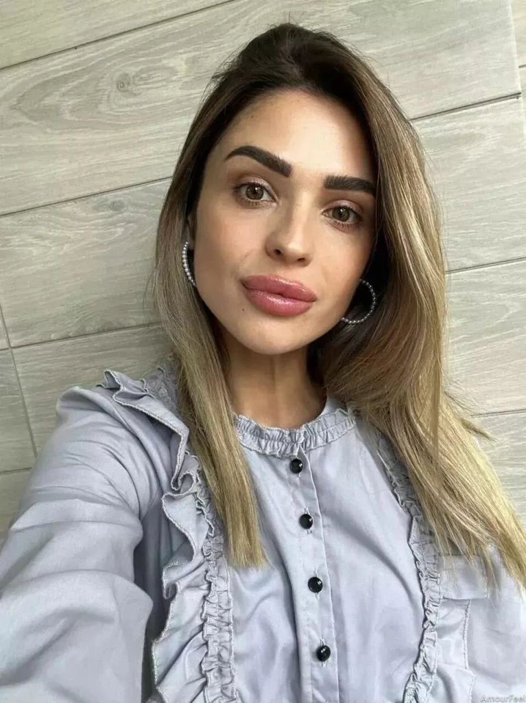 Kristina Profile image 3