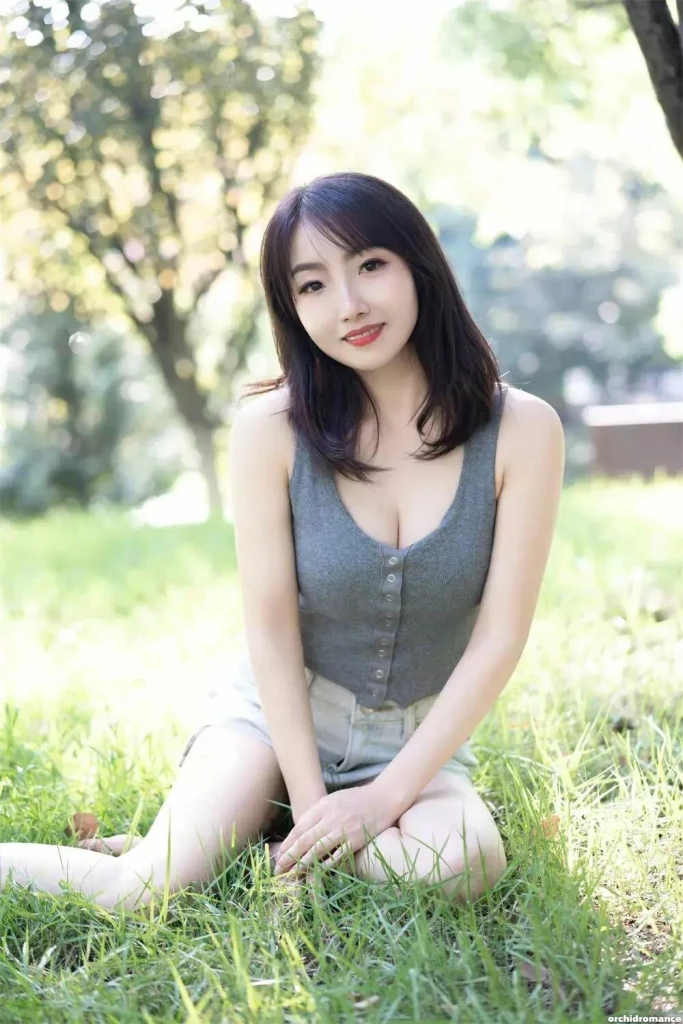 Fang Profile image 1