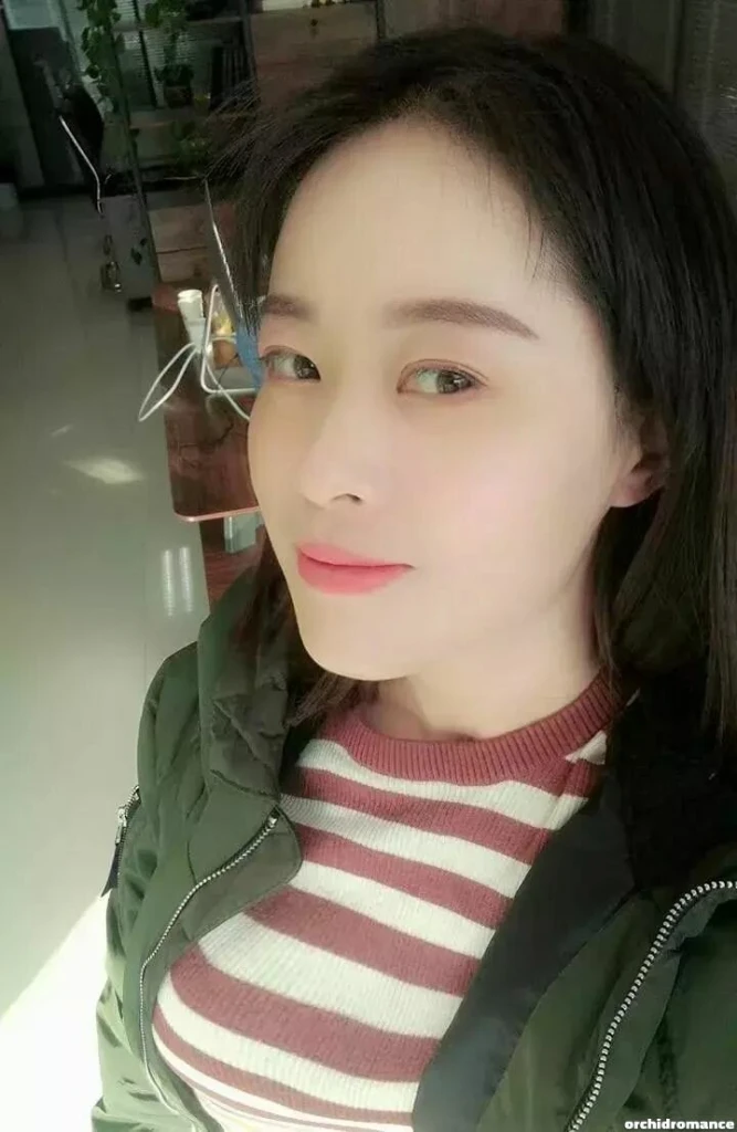 Qiuxia Profile image 4