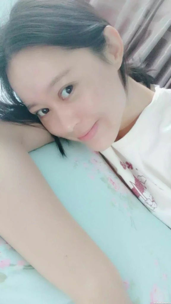 Qiuxia Profile image 1