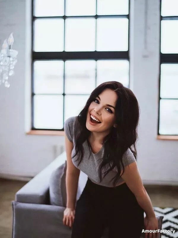 Olga Profile image 1