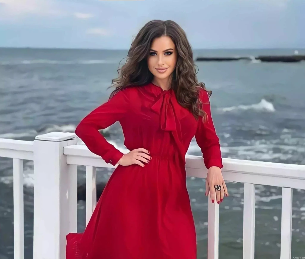 Kristina Profile image 2