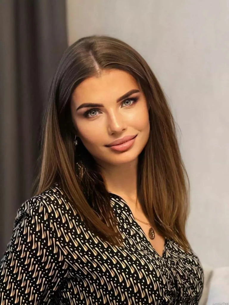 Alla Profile image 4
