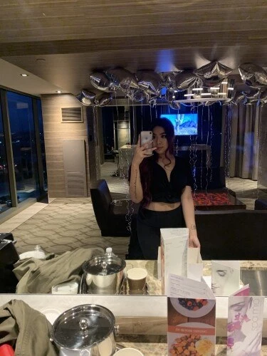 EasygoingBabe Profile image 1